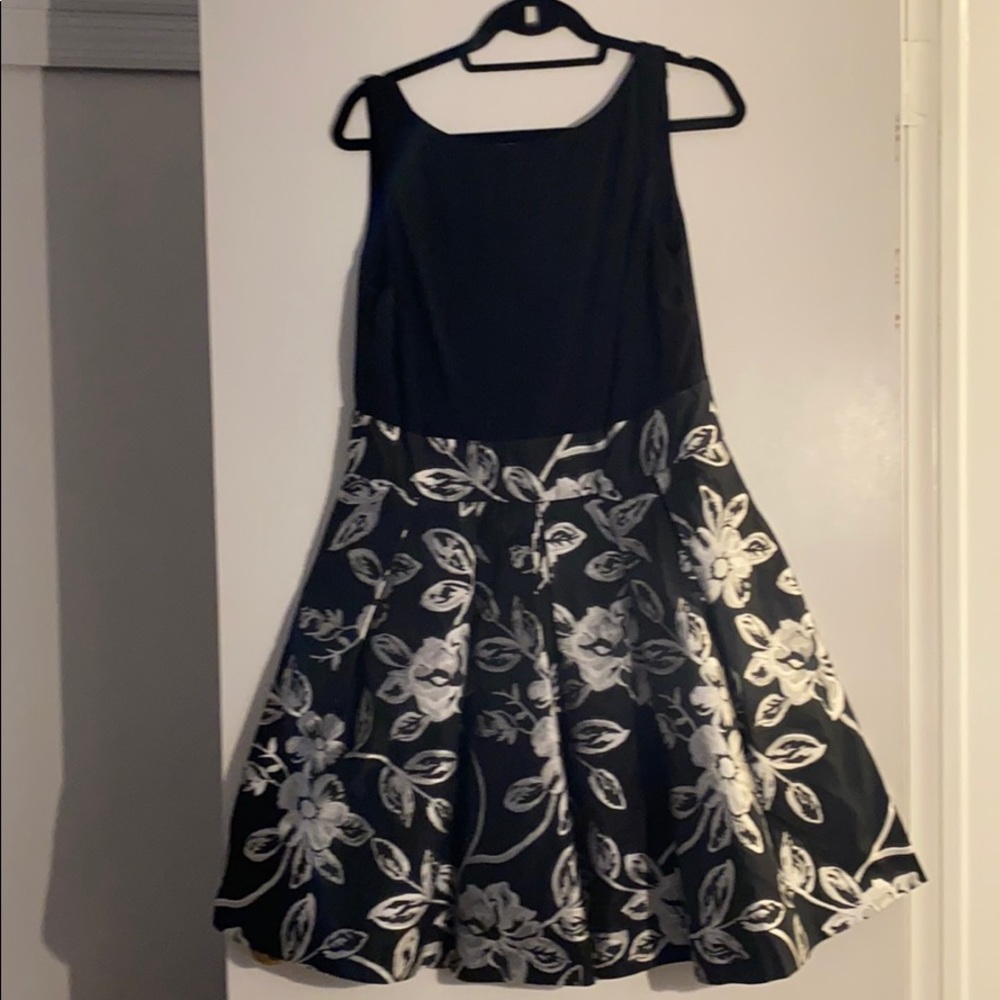 Ralph Lauren dress size 14 brocade skirt